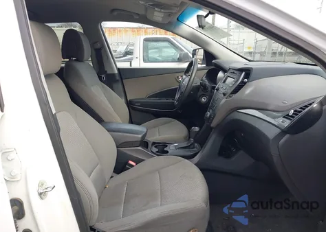 2015 Hyundai Santa Fe Sport 2.4L z USA, uszkodzony, nr VIN 5XYZT3LB8FG236959